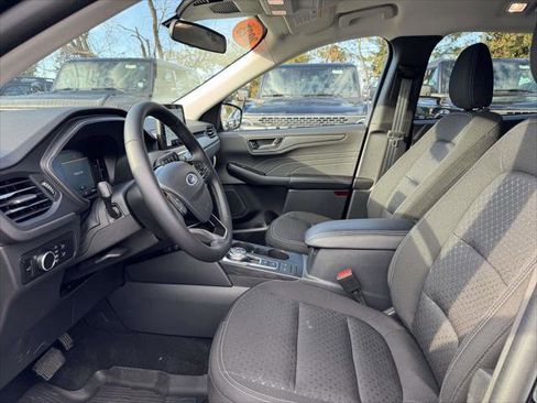 Used 2025 Ford Escape Active w/ Cold Weather Package image 13