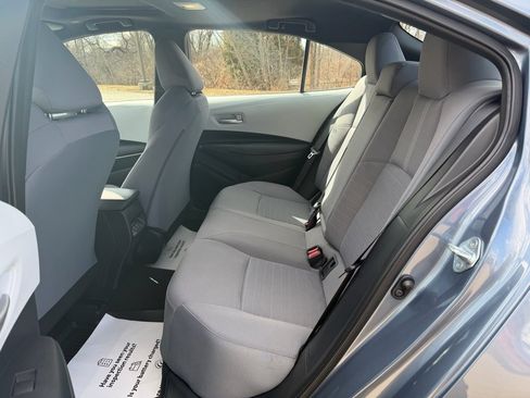 Certified 2024 Toyota Corolla SE w/ SE Premium Package image 27