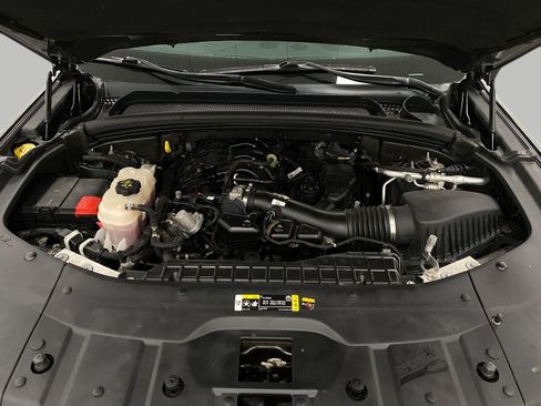 Used 2021 Jeep Grand Cherokee L Limited AWD/4WD image 11
