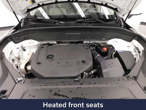 Used 2023 Volvo XC90 B6 Ultimate w/ Lounge Package image 37