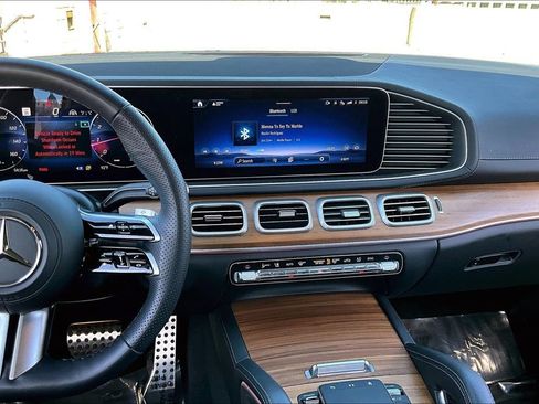 Used 2024 Mercedes-Benz GLS 450 4MATIC w/ AMG Line Exterior image 8