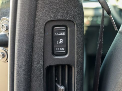 Used 2023 Honda Odyssey Touring image 27