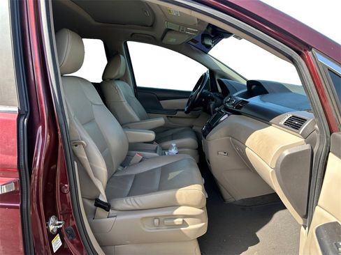 Used 2016 Honda Odyssey EX-L image 9