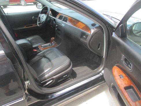 Used 2005 Buick LaCrosse CXS w/ Gold Convenience Package FWD image 20