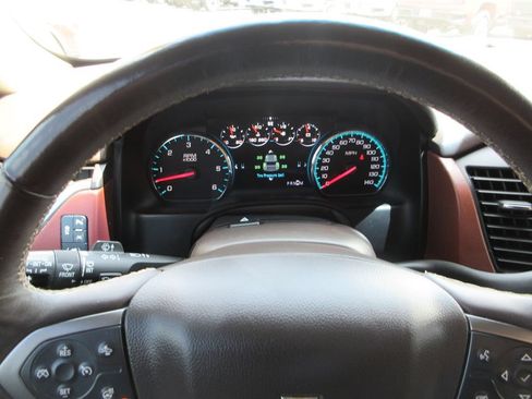 Used 2016 Chevrolet Tahoe LTZ AWD/4WD image 38
