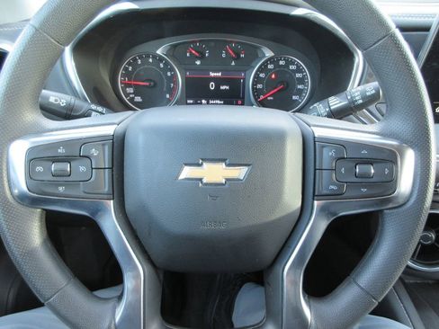 Used 2024 Chevrolet Blazer LT w/ Convenience Package FWD image 23