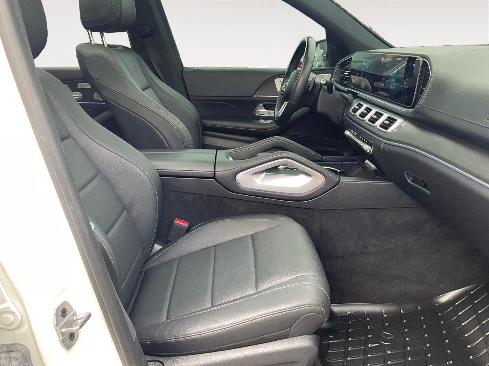 Used 2023 Mercedes-Benz GLS 450 4MATIC image 15