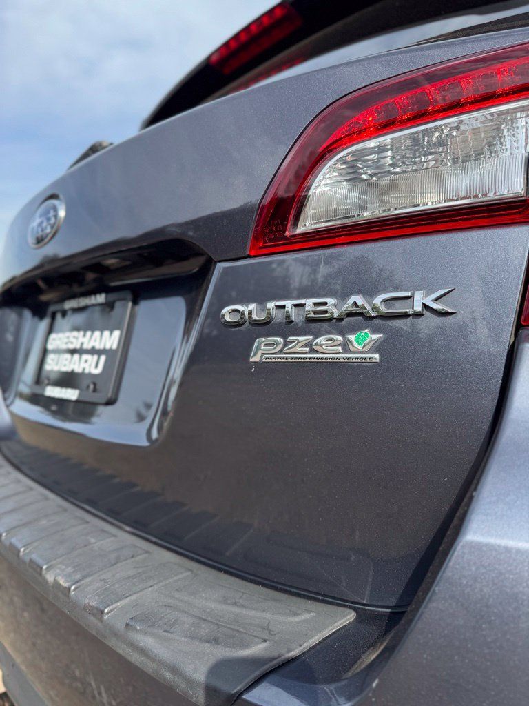 Used 2017 Subaru Outback 2.5i Limited w/ Popular Package #5 AWD/4WD image 47