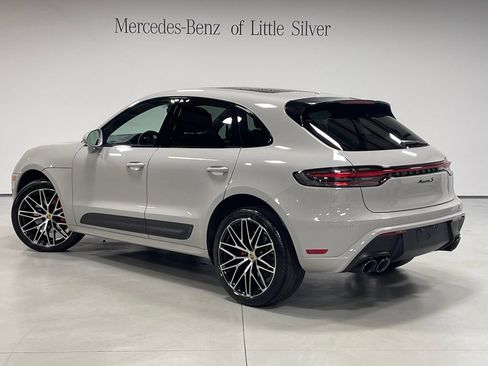 Used 2024 Porsche Macan S AWD/4WD image 3