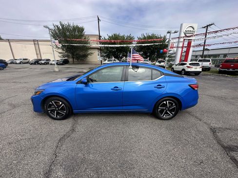 Used 2025 Nissan Sentra SV image 6