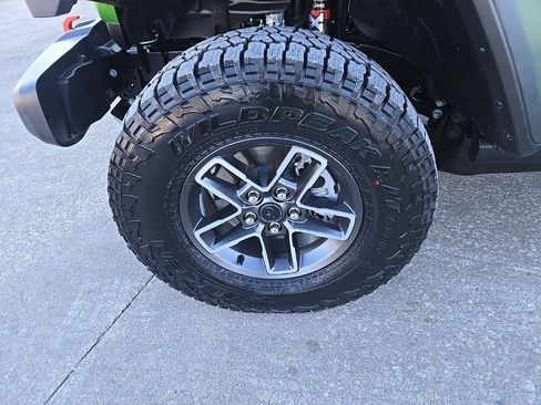 New 2026 Jeep Gladiator Mojave image 30