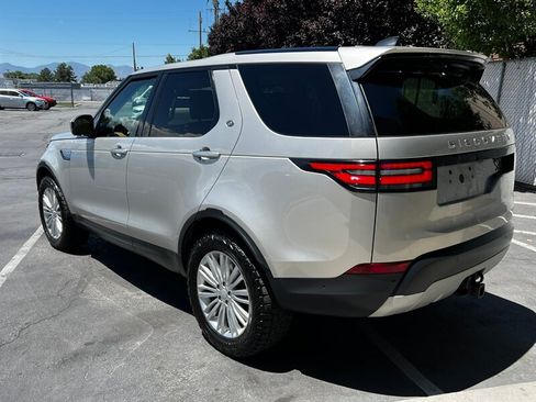 Used 2017 Land Rover Discovery HSE Luxury AWD/4WD image 5