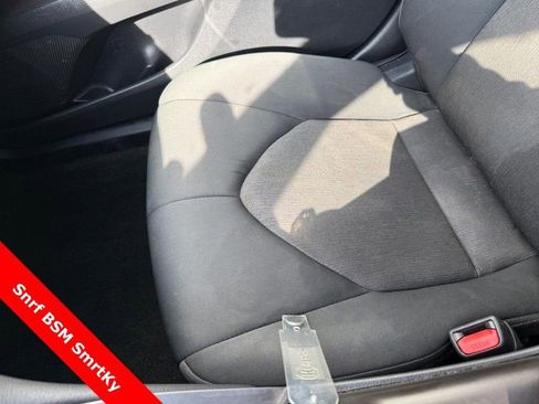 Used 2023 Toyota Camry LE w/ Convenience Package FWD image 27