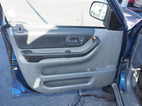 Used 1998 Honda CR-V LX image 13