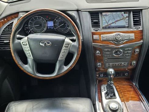 Used 2015 INFINITI QX80 4WD w/ Deluxe Technology Package image 16