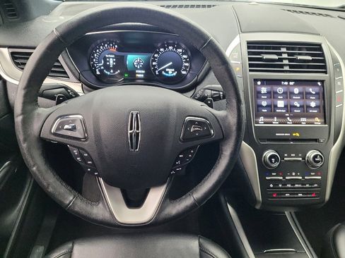 Used 2019 Lincoln MKC Premiere image 22