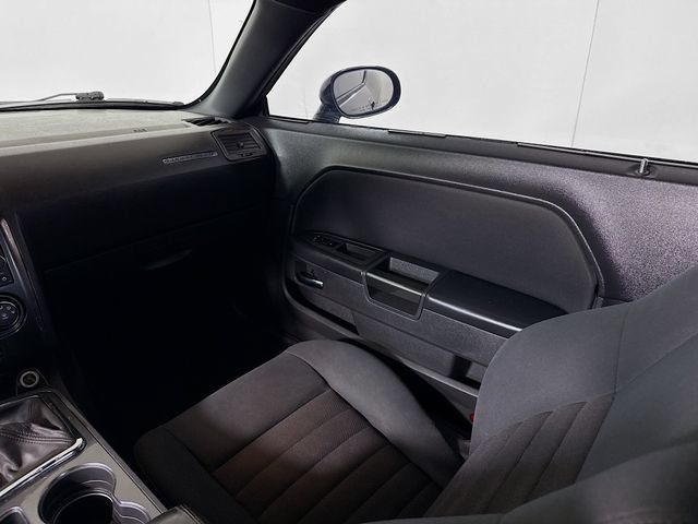 Used 2010 Dodge Challenger R/T RWD image 21