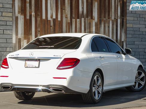Used 2018 Mercedes-Benz E 300 4MATIC image 7