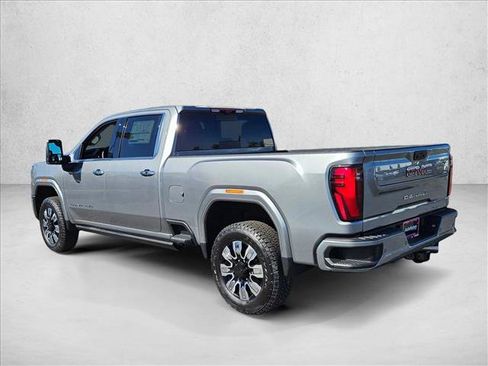 New 2026 GMC Sierra 2500 Denali w/ Max Trailering Package image 9