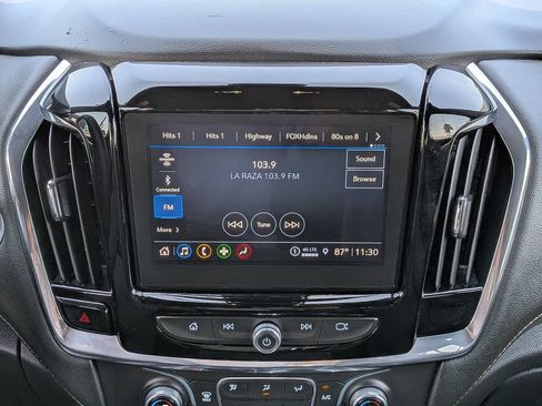 Used 2023 Chevrolet Traverse LT AWD/4WD image 18