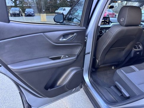 Used 2023 Chevrolet Blazer LT image 16