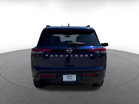 Used 2025 Nissan Pathfinder SV FWD image 12