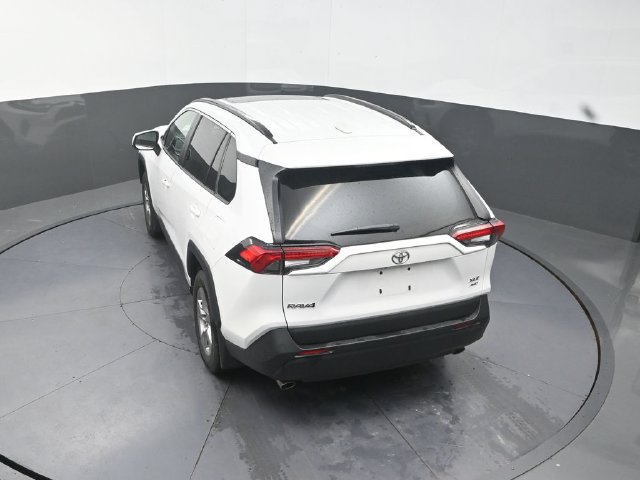 Used 2025 Toyota RAV4 XLE w/ Convenience Package AWD/4WD image 27