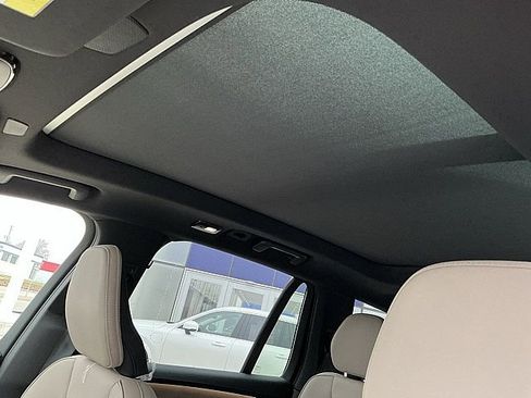 New 2026 Volvo XC90 T8 Plus w/ Protection Package Premier image 17