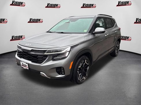 Used 2024 Kia Seltos SX AWD/4WD image 1