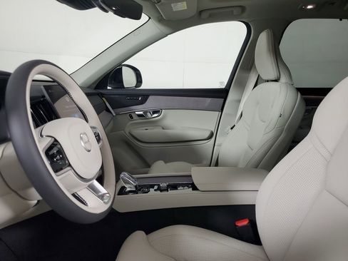 New 2026 Volvo XC90 T8 Ultra w/ Protection Package Premier AWD/4WD image 23