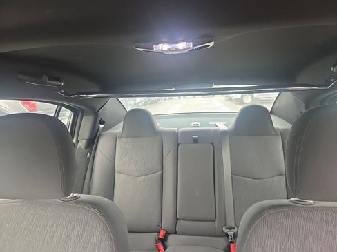 Used 2013 Chrysler 200 Touring FWD image 14