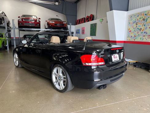 Used 2013 BMW 135i Convertible image 8