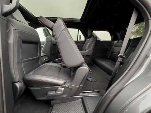 New 2026 Ford Explorer ST w/ Sun And Sound Package image 28