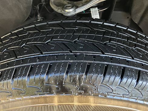 Used 2024 Chevrolet Silverado 1500 W/T w/ WT Value Package image 12