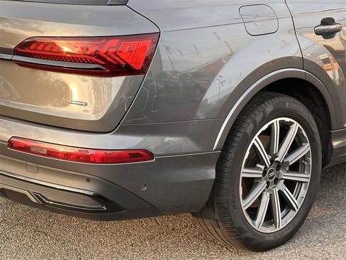 Used 2023 Audi Q7 2.0T Premium Plus w/ Premium Plus Package image 7