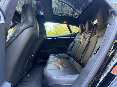 Used 2015 Tesla Model S 85D AWD/4WD image 28