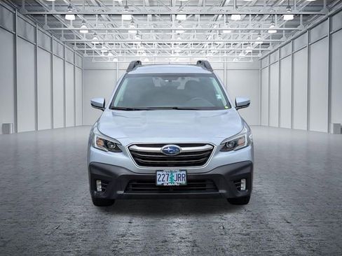 Used 2021 Subaru Outback Premium w/ Popular Package #1 AWD/4WD image 8