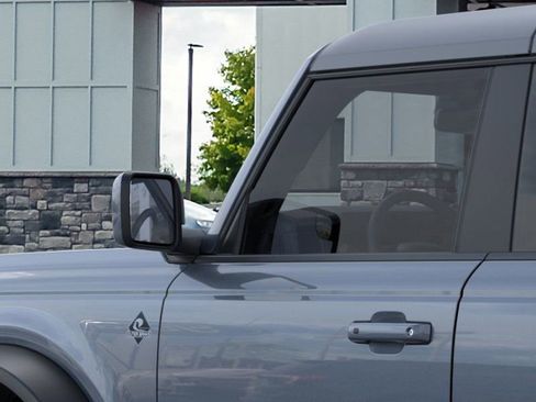 New 2025 Ford Bronco Outer Banks w/ Sasquatch Package image 23