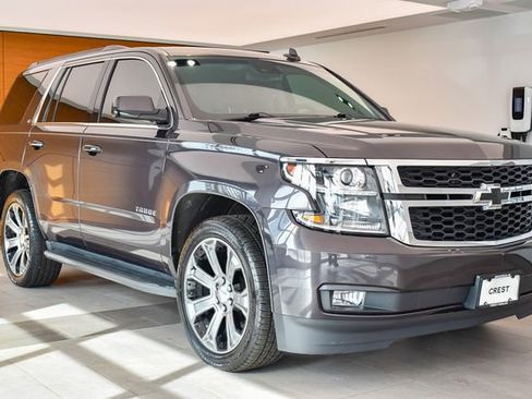 Used 2018 Chevrolet Tahoe LT w/ Luxury Package AWD/4WD image 5