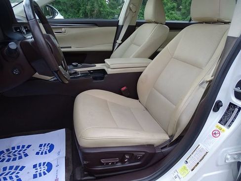 Used 2018 Lexus ES 350 w/ Premier Package FWD image 24