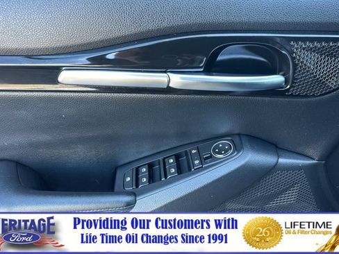 Used 2022 Kia Seltos S FWD image 11