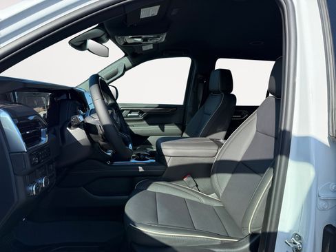 New 2026 GMC Yukon Elevation image 10