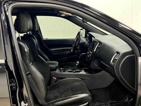 Used 2019 Dodge Durango SRT w/ Technology Group AWD/4WD image 38