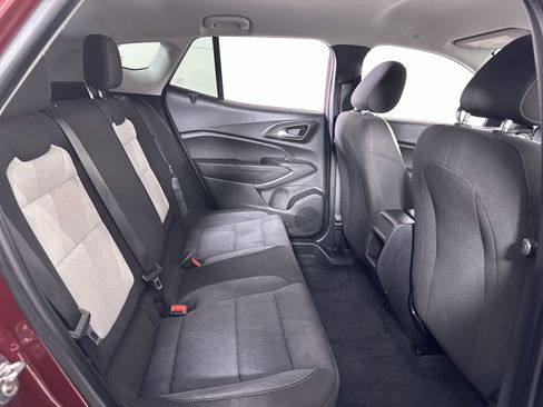 Used 2024 Chevrolet Trax LS image 64