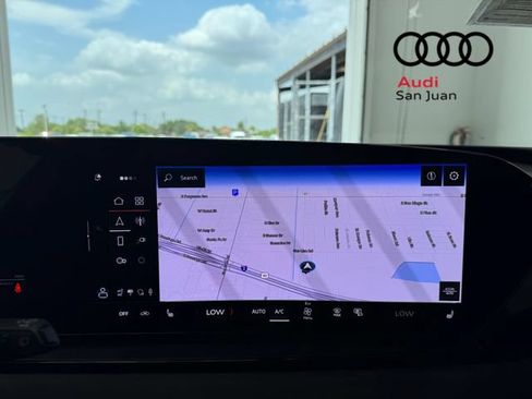 Used 2025 Audi Q6 e-tron Premium w/ Convenience Package RWD image 18
