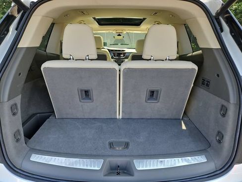 Certified 2023 Cadillac XT6 Premium Luxury w/ Technology Package AWD/4WD image 29