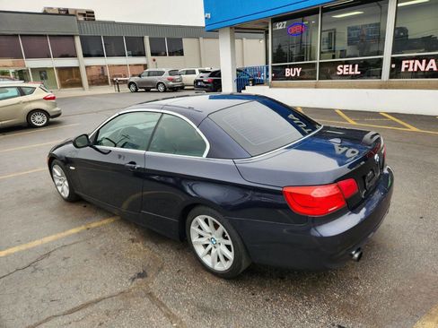 Used 2011 BMW 335i Convertible image 16