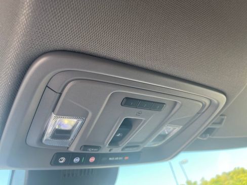 Used 2025 Chevrolet Silverado 1500 RST image 17