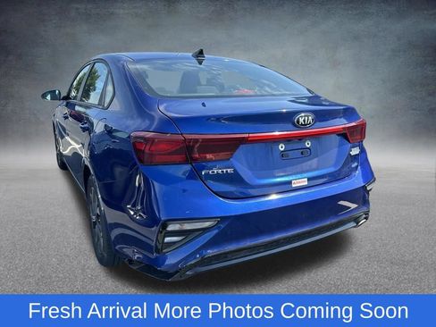 Used 2019 Kia Forte LXS FWD image 4