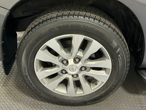Used 2011 Toyota Sequoia Limited AWD/4WD image 21